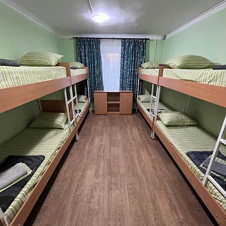Fox Hostel キエフ エクステリア 写真