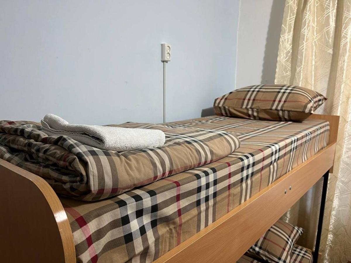 Fox Hostel キエフ エクステリア 写真