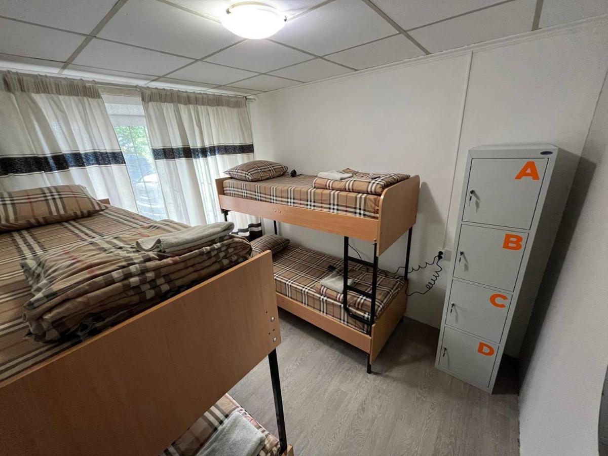 Fox Hostel キエフ エクステリア 写真