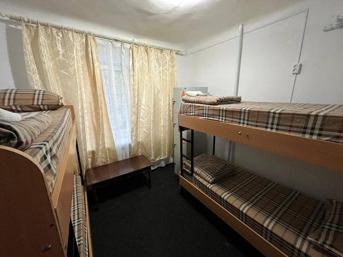 Fox Hostel キエフ エクステリア 写真